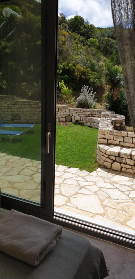 Angela Apartments Pool Gardens And Sea Views Agios Stefanos Avliotes  Екстер'єр фото